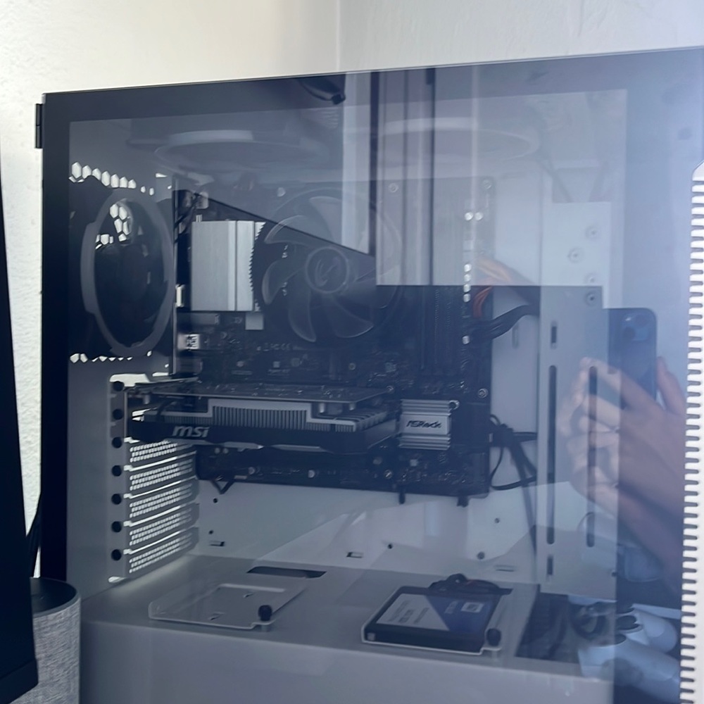 This is a skytech archangel gaming pc.